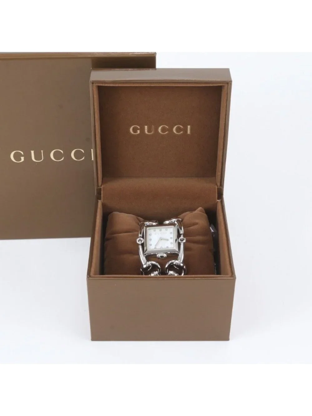 Gucci Signoria Diamond Shell Watch Silver